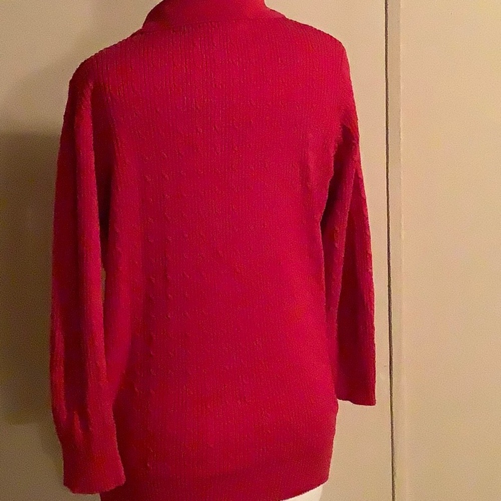 Sweater - Picture 5 of 6